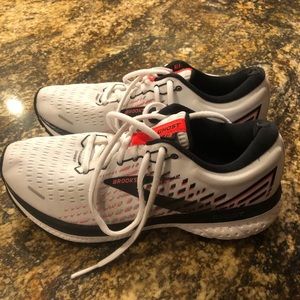 Brooks ghost 13
